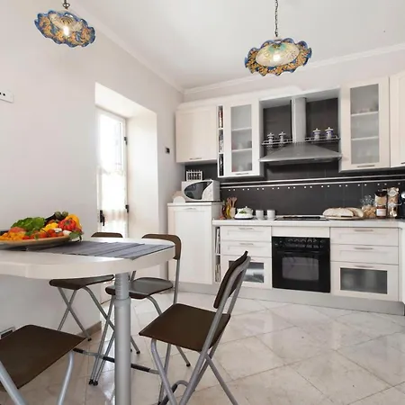 Montecorbo Sleeps 7 Pool Air Con Wifi Villa *