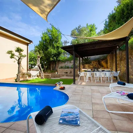 Villa Montecorbo Sleeps 7 Pool Air Con Wifi