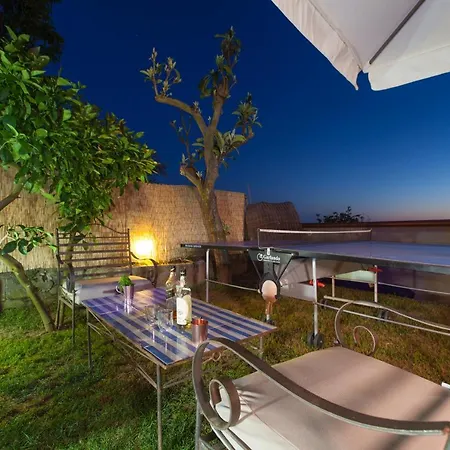 Montecorbo Sleeps 7 Pool Air Con Wifi *